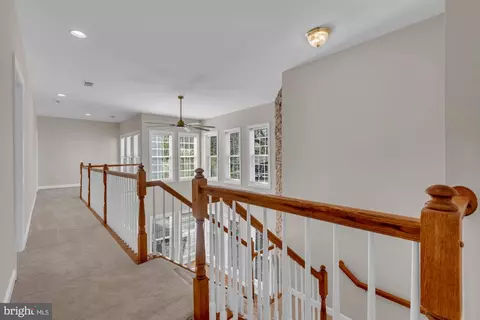 Entry Way - 119 Mulberry Ct, Edgewater, MD 21037 photo 5 of 8