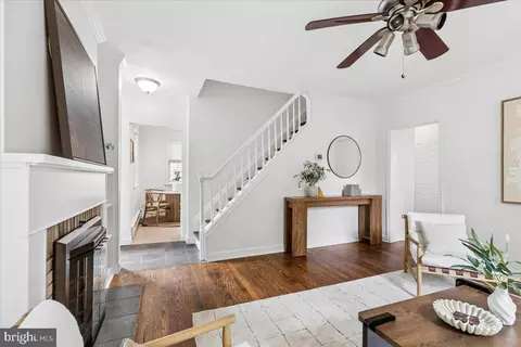 Entry Way - 76 Summerfield Dr, Annapolis, MD 21403 photo 2 of 2