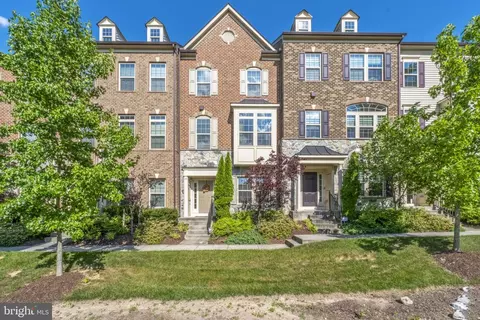 7410 Tennison Ln, Hanover, MD 21076
