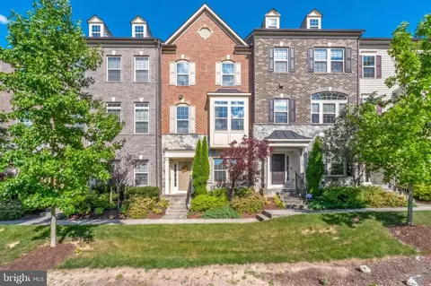7410 Tennison Ln, Hanover, MD 21076