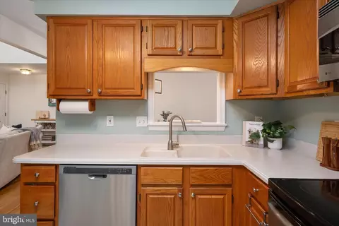 Kitchen - 147 Spring Place Way, Annapolis, MD 21401 photo 3 of 3
