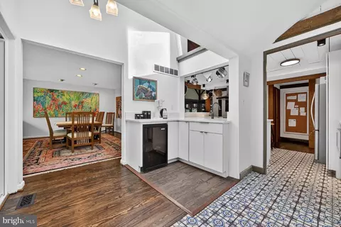 Entry Way - 508 Epping Forest Rd, Annapolis, MD 21401 photo 4 of 8