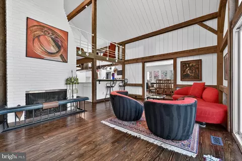 Living - 508 Epping Forest Rd, Annapolis, MD 21401 photo 3 of 3