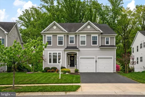825 Sebastian Ln, Gambrills, MD 21054