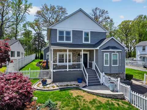 Exterior - 448 Maple Leaf Dr, Edgewater, MD 21037 photo 2 of 5