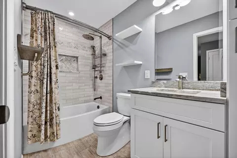 Bath - 448 Maple Leaf Dr, Edgewater, MD 21037 photo 4 of 4