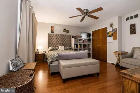 Bedroom - 8121 A Elizabeth Rd, Pasadena, MD 21122 photo 1 of 3