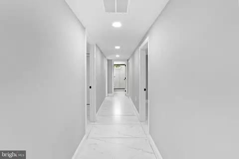Entry Way - 435 Yellow Spgs S, Laurel, MD 20724 photo 4 of 4