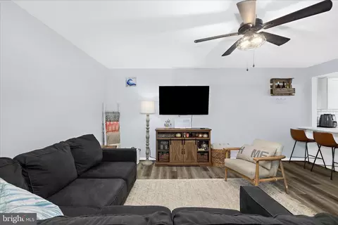Other - 3547 Brickwall Ln, Pasadena, MD 21122 photo 1 of 15