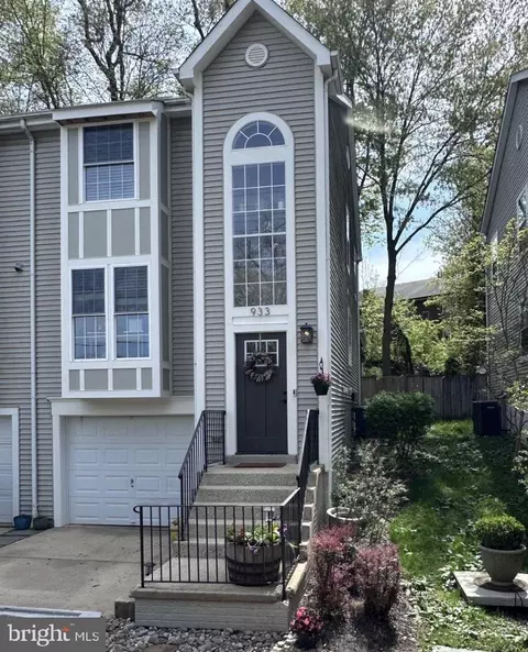 933 Forest Ave, Annapolis, MD 21403