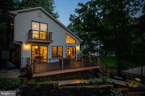 Exterior - 122 Shore Rd, Arnold, MD 21012 photo 3 of 14
