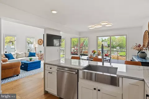 Kitchen - 122 Shore Rd, Arnold, MD 21012 photo 4 of 4