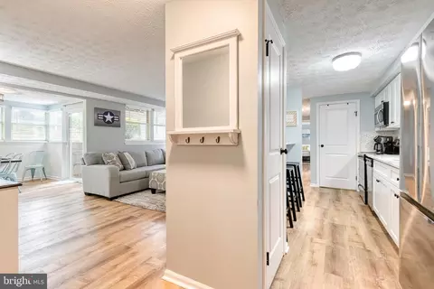 696 Southern Hills Dr #E-5A, Arnold, MD 21012