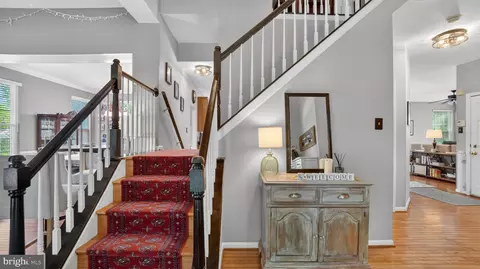 Entry Way - 1407 Houndhill Ct, Crofton, MD 21114 photo 1 of 8
