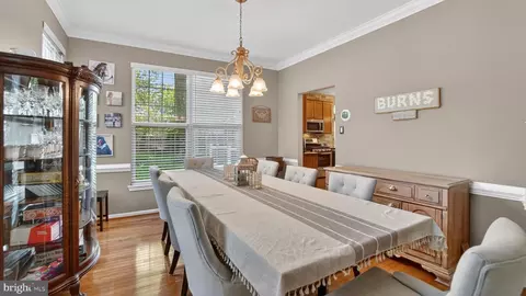 Dining - 1407 Houndhill Ct, Crofton, MD 21114 photo 2 of 2