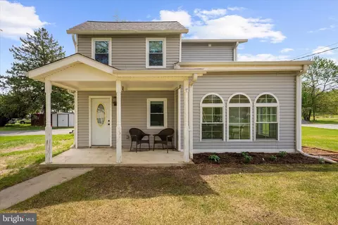Exterior - 7604 Post Rd, Hanover, MD 21076 photo 1 of 3