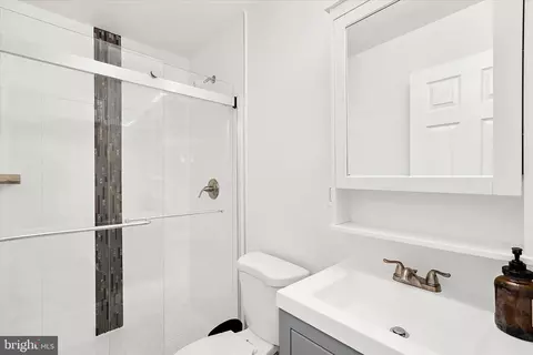 Bath - 7604 Post Rd, Hanover, MD 21076 photo 3 of 3