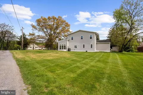Exterior - 7604 Post Rd, Hanover, MD 21076 photo 3 of 3