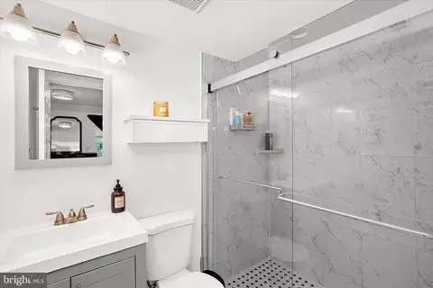 Bath - 7604 Post Rd, Hanover, MD 21076 photo 2 of 3