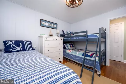 Bedroom - 26 Wilelinor Dr, Edgewater, MD 21037 photo 6 of 7
