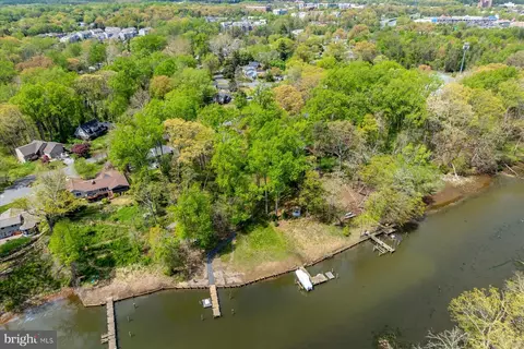 View/Area - 26 Wilelinor Dr, Edgewater, MD 21037 photo 2 of 7