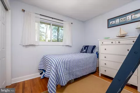 Bedroom - 26 Wilelinor Dr, Edgewater, MD 21037 photo 5 of 7