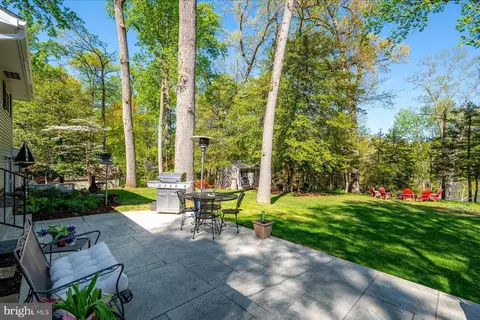 Exterior - 26 Wilelinor Dr, Edgewater, MD 21037 photo 5 of 15
