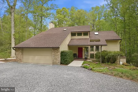 Exterior - 1718 Woodlore Rd, Annapolis, MD 21401 photo 15 of 15