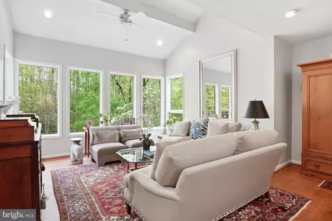 Living - 1718 Woodlore Rd, Annapolis, MD 21401 photo 2 of 2
