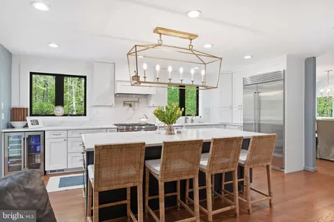 Kitchen - 1718 Woodlore Rd, Annapolis, MD 21401 photo 2 of 6