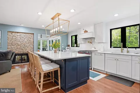 Kitchen - 1718 Woodlore Rd, Annapolis, MD 21401 photo 1 of 6
