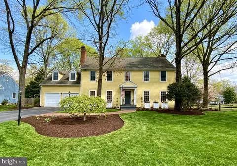 344 Dubois Rd, Annapolis, MD 21401