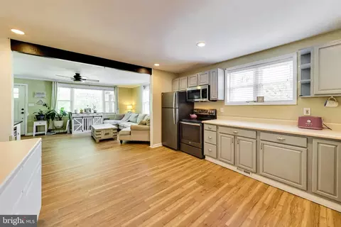 Other - 2743 Bayside Beach Rd, Pasadena, MD 21122 photo 1 of 5
