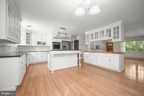 Kitchen - 1915 Cherry Rd, Annapolis, MD 21409 photo 1 of 6