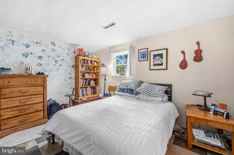 Bedroom - 509 Gladhill Rd, Odenton, MD 21113 photo 5 of 5
