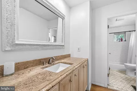 Bath - 509 Gladhill Rd, Odenton, MD 21113 photo 2 of 4