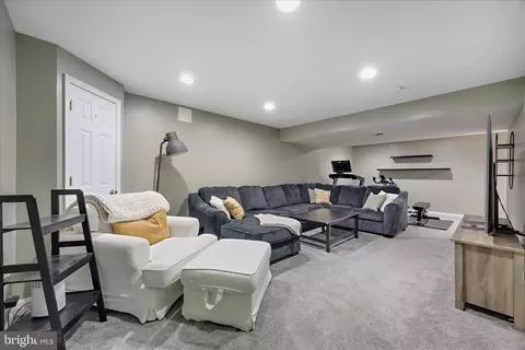 Other - 726 214th St, Pasadena, MD 21122 photo 9 of 12