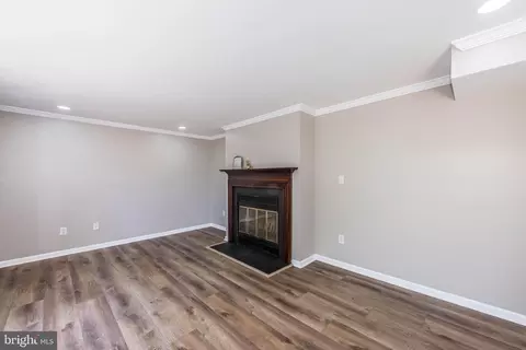 Living - 7674 Tuckerman Dr, Hanover, MD 21076 photo 4 of 5