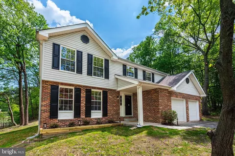 Exterior - 7674 Tuckerman Dr, Hanover, MD 21076 photo 2 of 10