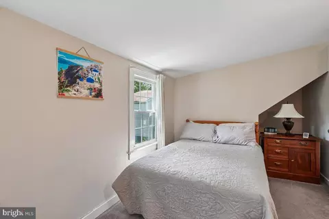 Bedroom - 7910 Mayford Ave, Pasadena, MD 21122 photo 6 of 6