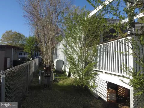 65 Cub Ct, Lothian, MD 20711 photo 4