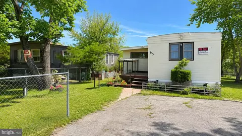 65 Cub Ct, Lothian, MD 20711