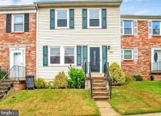 2092 Lake Grove Ln, Crofton, MD 21114
