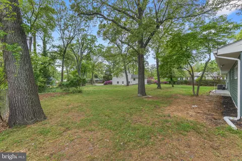 Exterior - 1511 Long Point Rd, Pasadena, MD 21122 photo 4 of 6