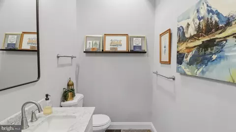Entry Way - 1428 Central Ave E, Edgewater, MD 21037 photo 15 of 22