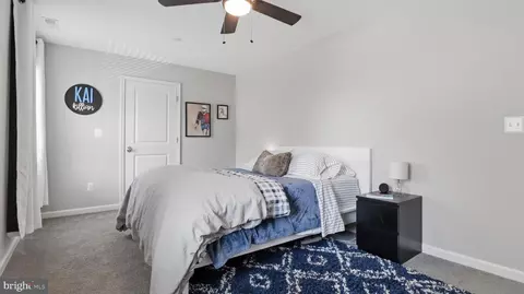 Bedroom - 1428 Central Ave E, Edgewater, MD 21037 photo 8 of 10