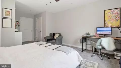 Bedroom - 1428 Central Ave E, Edgewater, MD 21037 photo 6 of 10