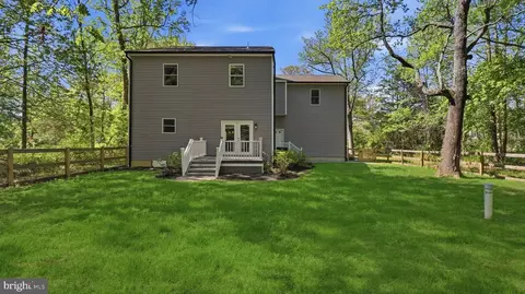 Exterior - 1428 Central Ave E, Edgewater, MD 21037 photo 8 of 10
