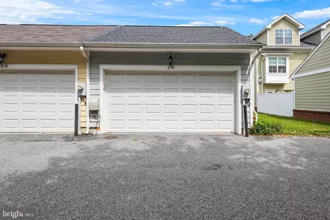Exterior - 19 Boucher Pl, Annapolis, MD 21403 photo 9 of 10