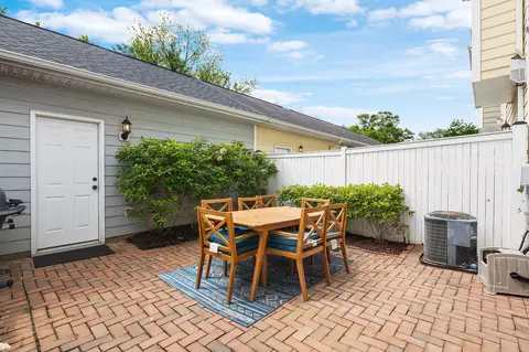 Exterior - 19 Boucher Pl, Annapolis, MD 21403 photo 6 of 10